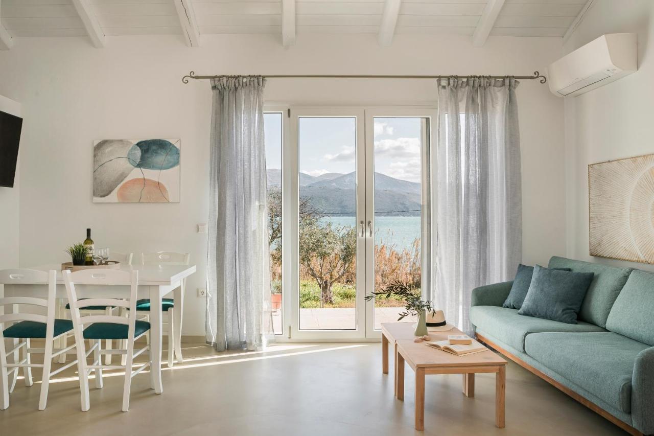 Apollonides Seafront Villa1 Aoede Lixouri Extérieur photo