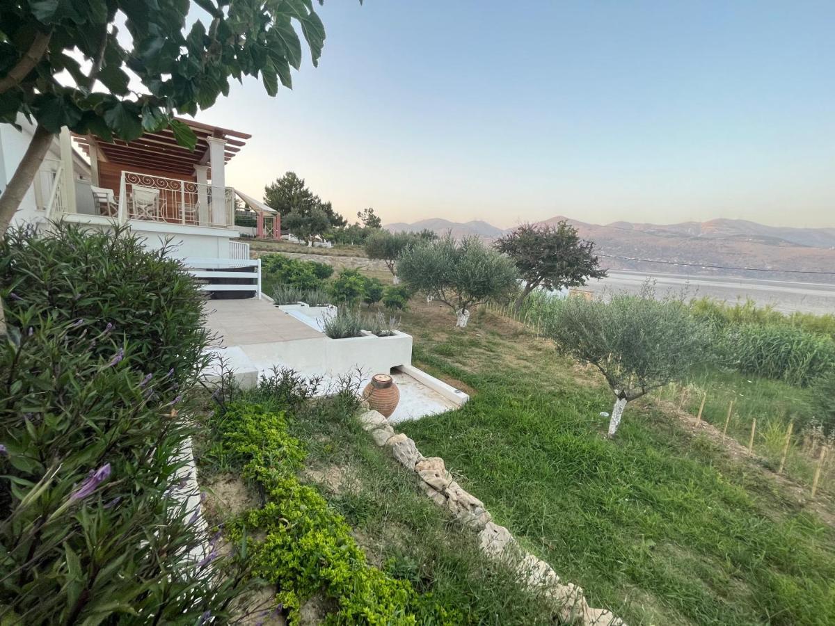 Apollonides Seafront Villa1 Aoede Lixouri Extérieur photo